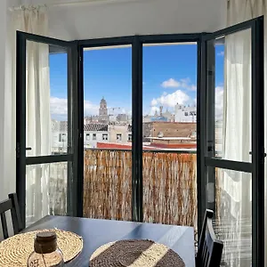 Exclusive With Cathedral Views And Auto Check-in Málaga